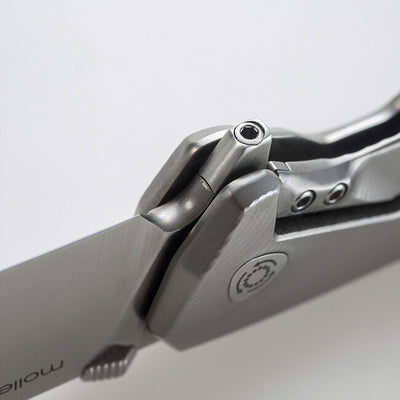 Folding Knives