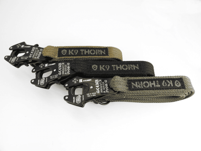 K9 Thorn Guinzaglio con 2 maniglie Kong Frog 100 cm, oliva