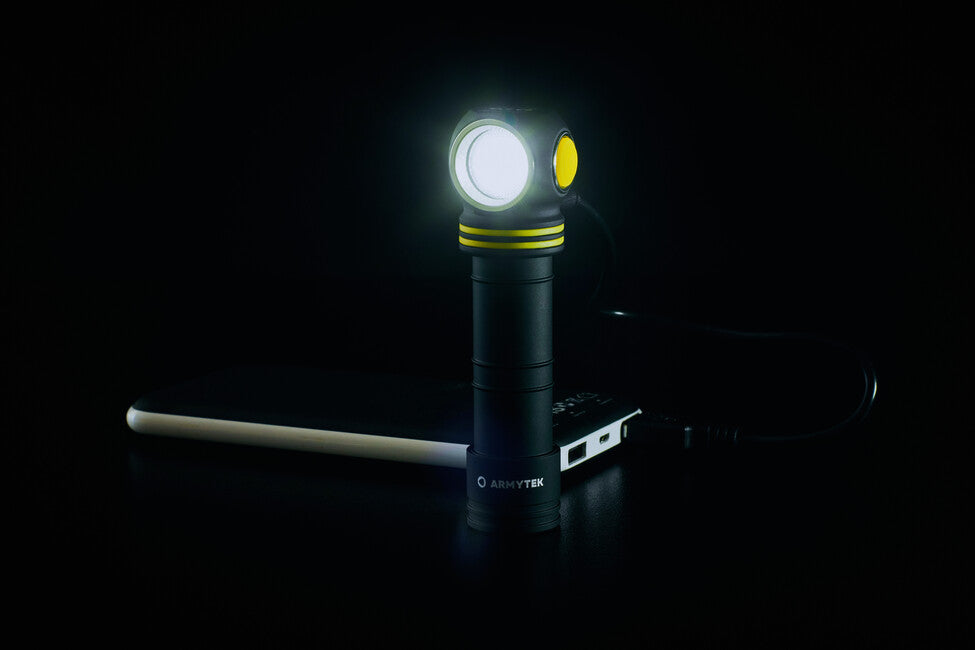 ArmyTek Elf C2 LED Φακός Χεριού Ψυχρό Λευκό, Τροφοδοσία από Μπαταρία, 1100 lm, 4800 h, 65 g