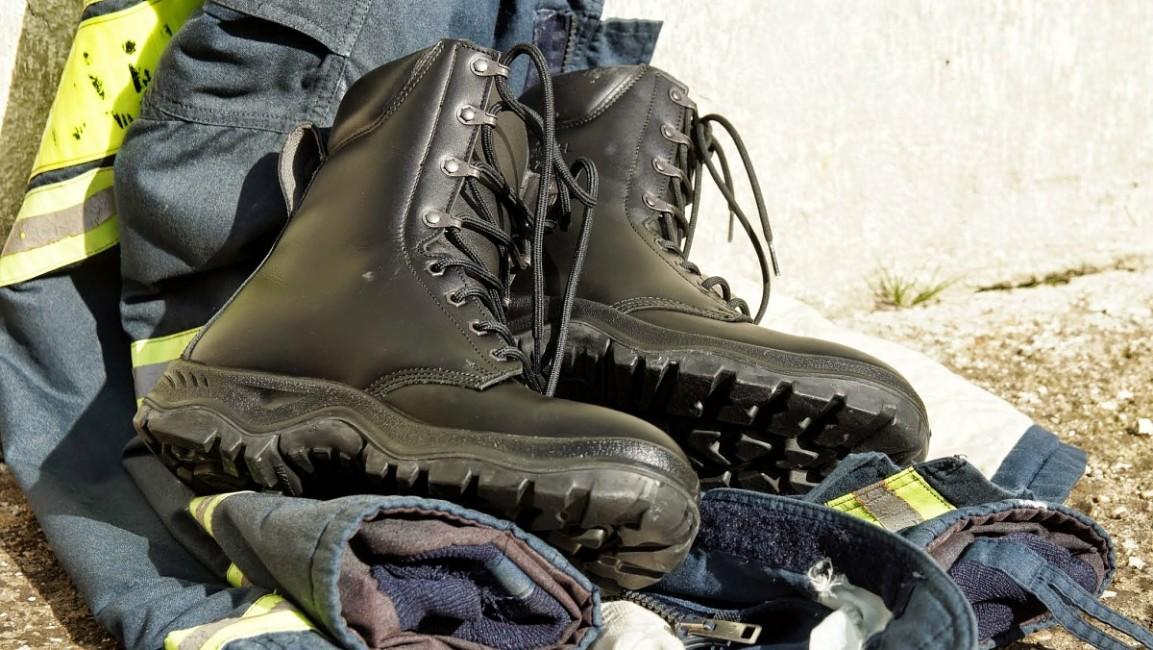 Prabos Uniform stivali in pelle, nere