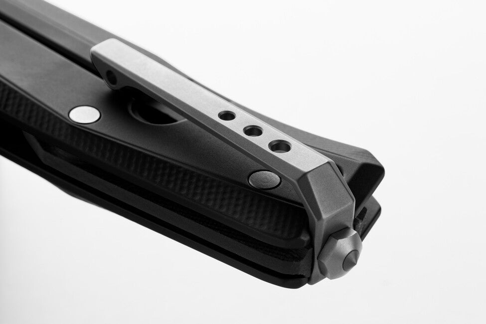 Lionsteel Myto é un coltello da chiusura EDC hi-tech con lama in acciaio M390 MYTO MT01A BS