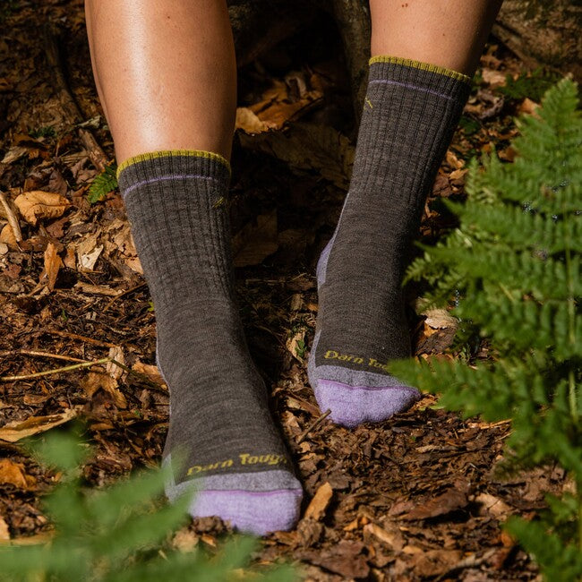 Darn Tough Hiker Micro Crew calzini medio leggero con cuscino, taupe