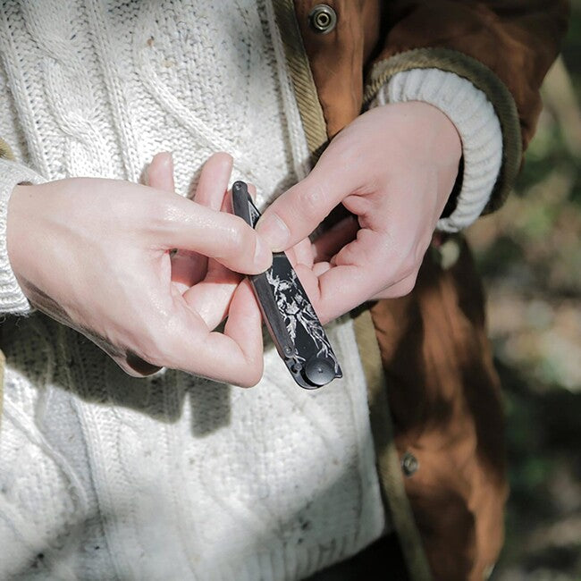 Deejo Natura in legno di ebano nero Cervo coltello di chiusura