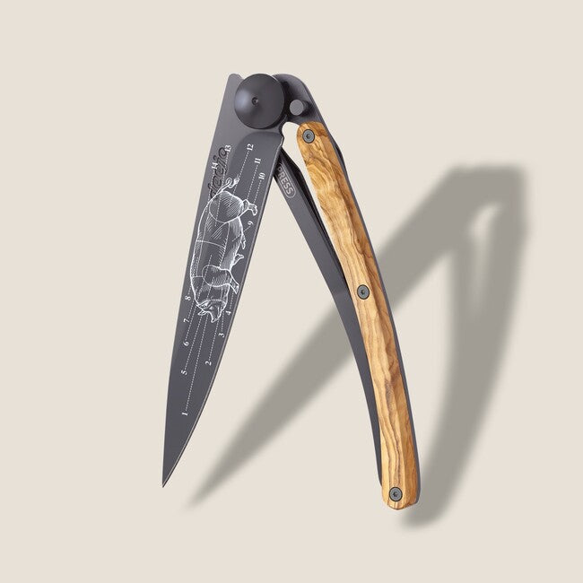 Deejo Tattoo Giant coltello di chiusura olive Prime Cuts