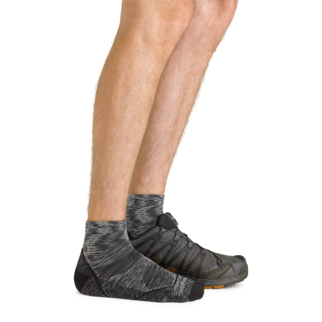 Darn Tough Light Hiker 1/4 calzini leggero con cuscino, space gray