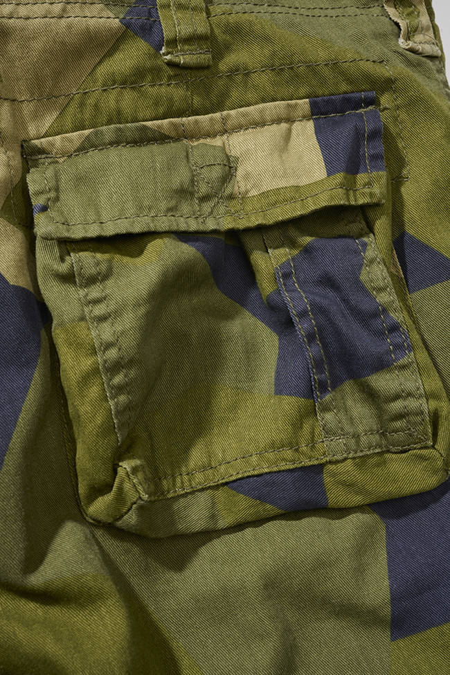 Brandit Urban Legend kraťasy Swedish camo M90, swedish camo