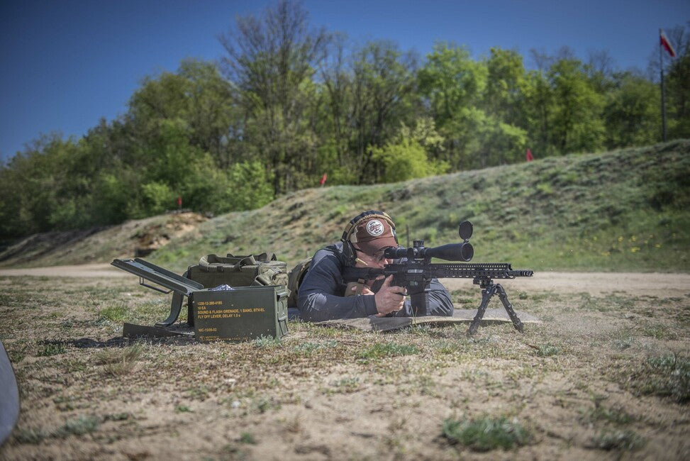 Helikon-Tex BACKBLAST MAT esteso - tappeto da tiro, verde adattivo