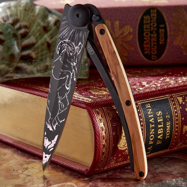 Deejo Tattoo in legno d'ulivo nero Ariete, black