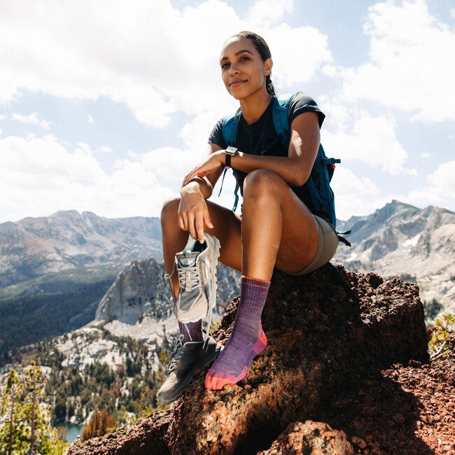 Darn Tough Hiker Micro Crew calzini medio leggero con cuscino, plum heather