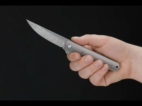 Böker Plus Kwaiken Flipper coltello da tasca 9 cm, damasco, titanio