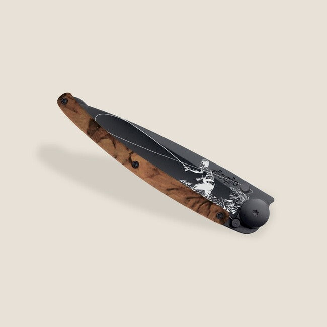 Deejo Tattoo Serration coltello di chiusura , marrone camo