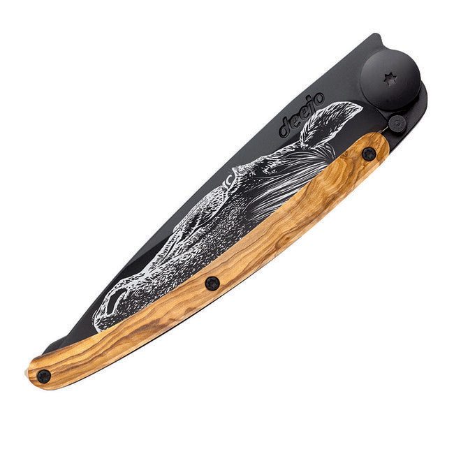 Deejo Warmblood coltello da chiusura nero tatuaggio legno d'ulivo