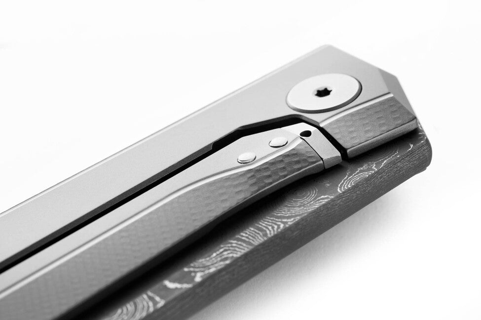 Lionsteel Myto MT01D coltello tascabile di lusso con manico in titanio massiccio, grigio