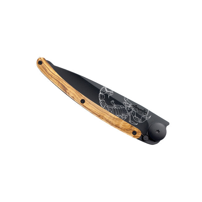 Deejo Tattoo coltello da chiusura nero in legno d'ulivo Scorpio