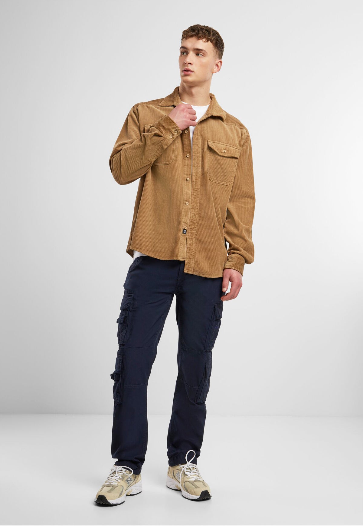 Brandit Corduroy Classic košeľa s dlhými rukávmi, camel