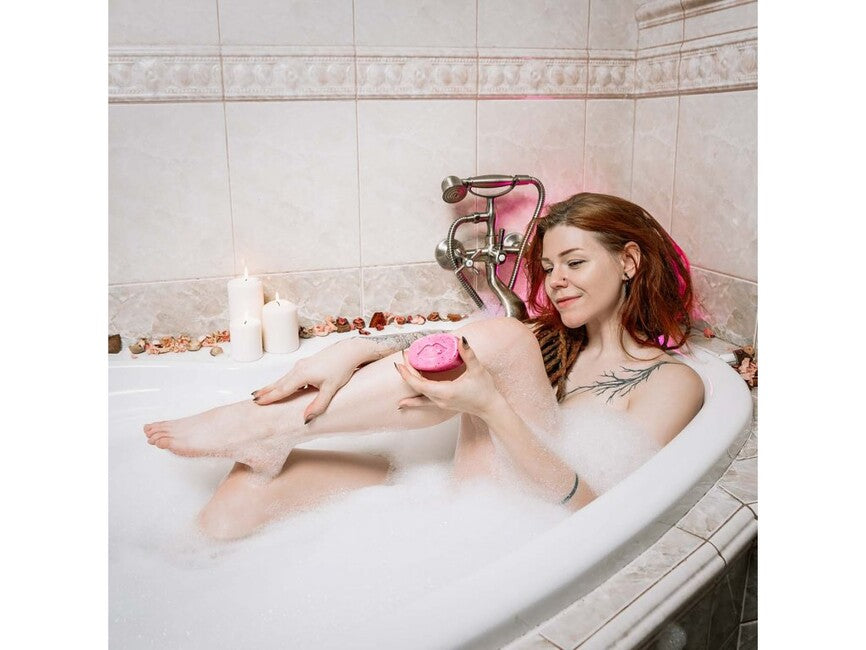 Becky Blossom Peeling Soap 100g