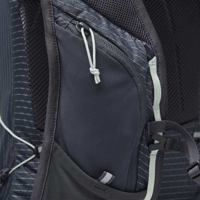 Black Diamond Pursuit 15 Women's Hiking Backpack, Carbon-Foam Green