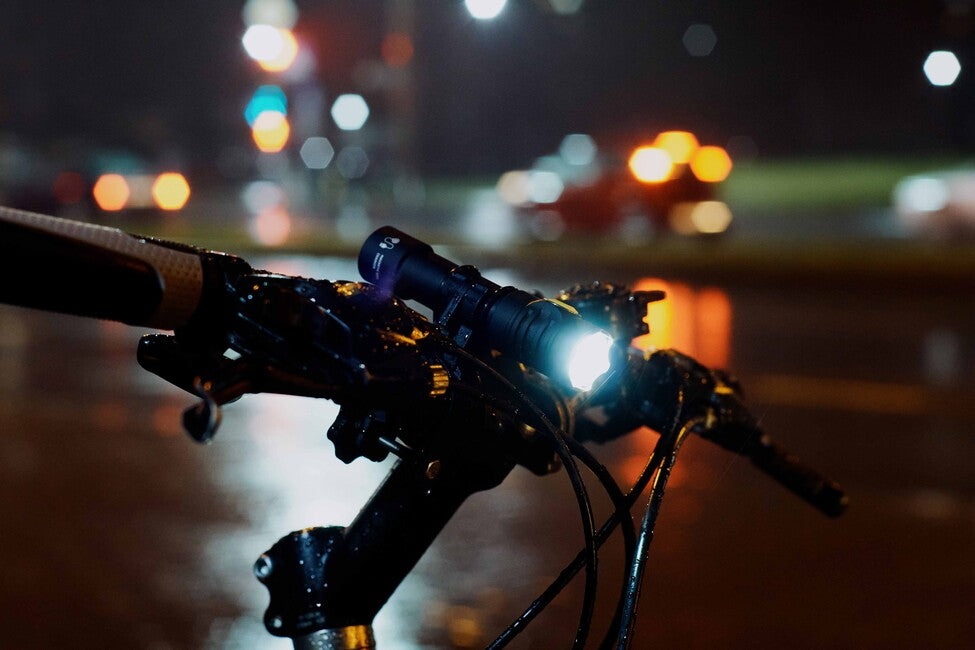 ArmyTek Prime C2 Pro torcia tascabile LED 2400 lm 68 g