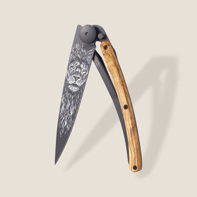 Deejo Tattoo Coltello di chiusura Legno di oliva nero Leo