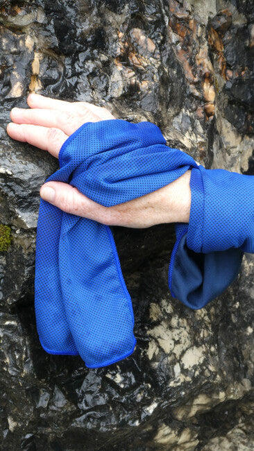 BasicNature CoolSport asciugamano sportivo 30 x 100 cm, blu