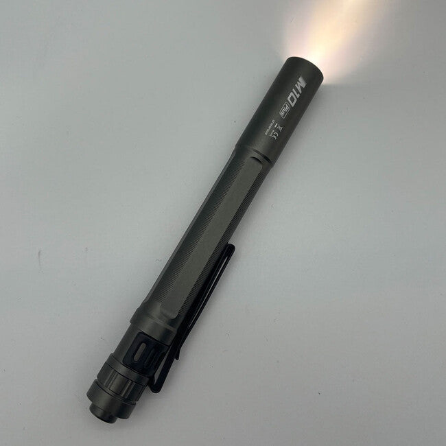 Speras M10 Plus torcia 250lm