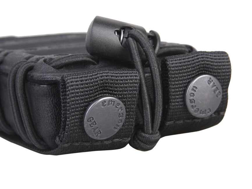 Emersongear Custodia in plastica per caricatori 5,56 mm tattici MAGPouch, desert digital