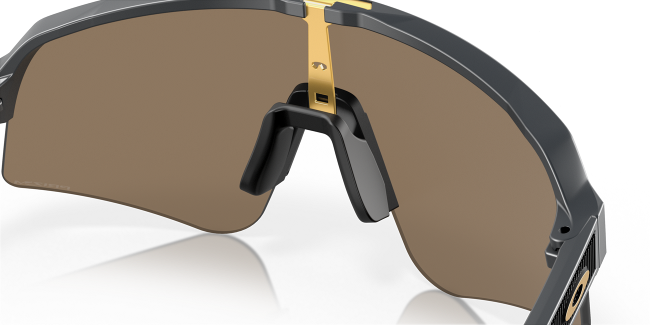 Oakley SUTRO LITE SWEEP Γυαλιά Ηλίου με σκελετό Matte Carbon και φακούς Prizm 24K