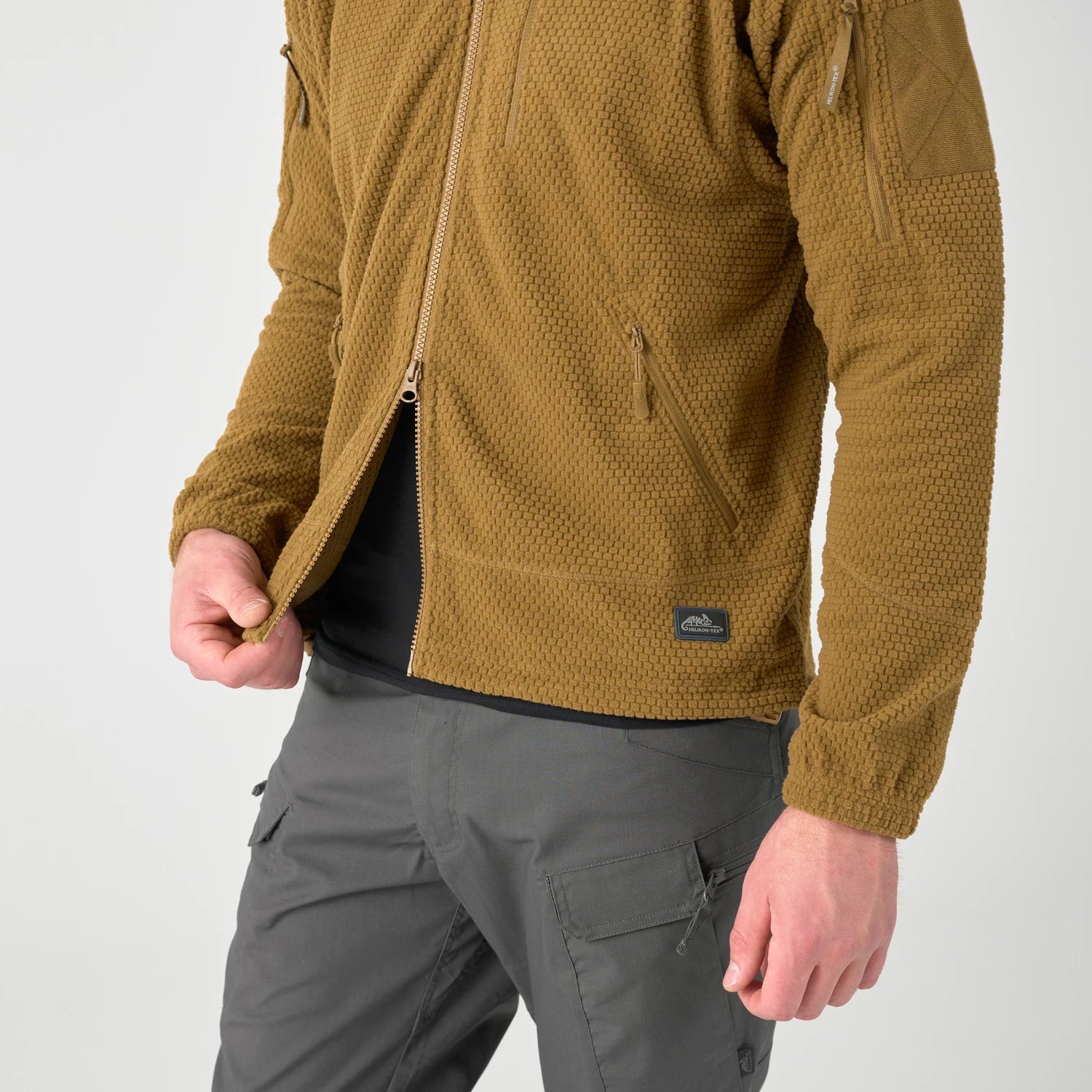Helikon-Tex Alpha Tactical flisová bunda, coyote – detail 7