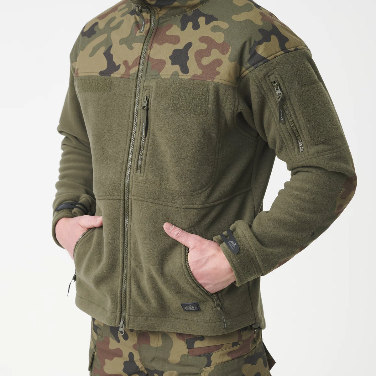 Helikon-Tex Infantry flisová bunda, čierna woodland, 330g/m2 – detail 3