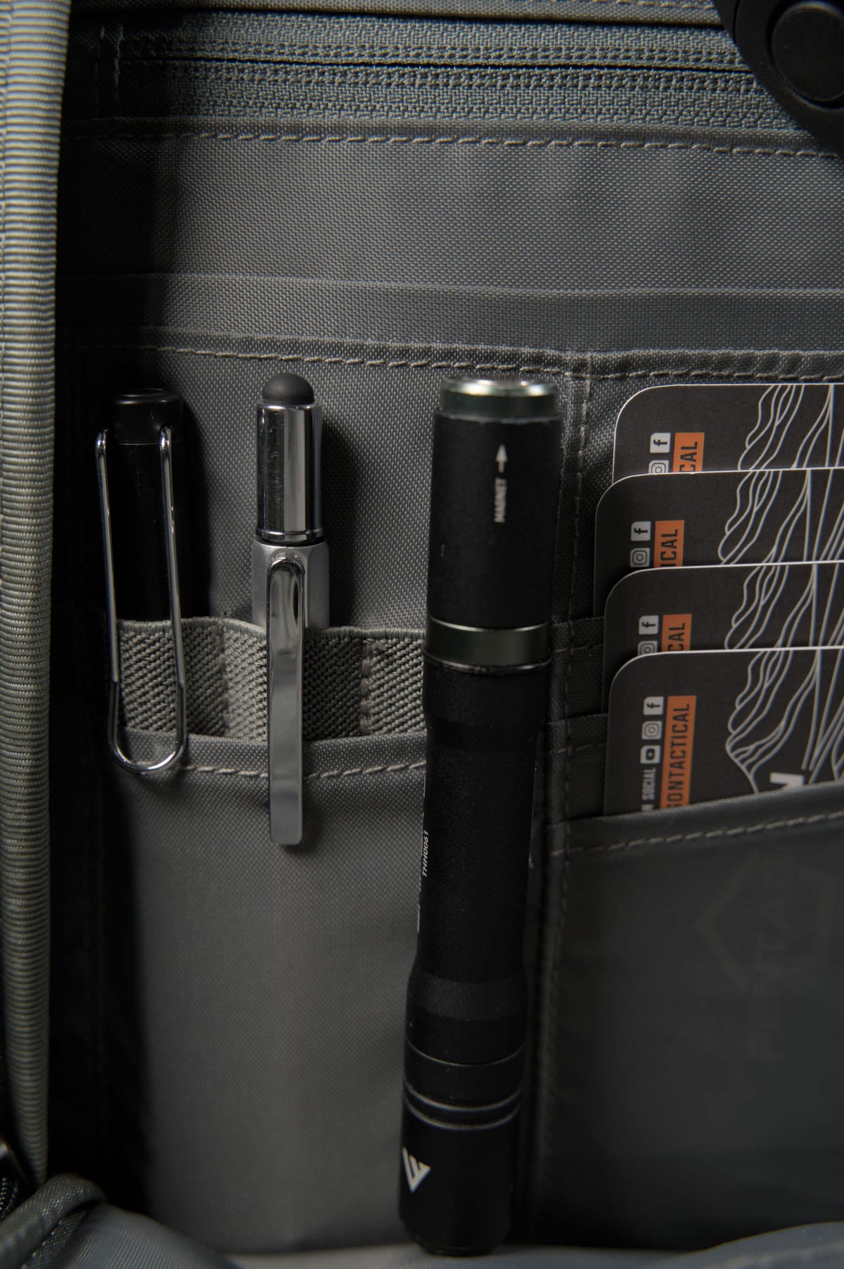 Pentagon Consul zaino 27L, grigio scuro