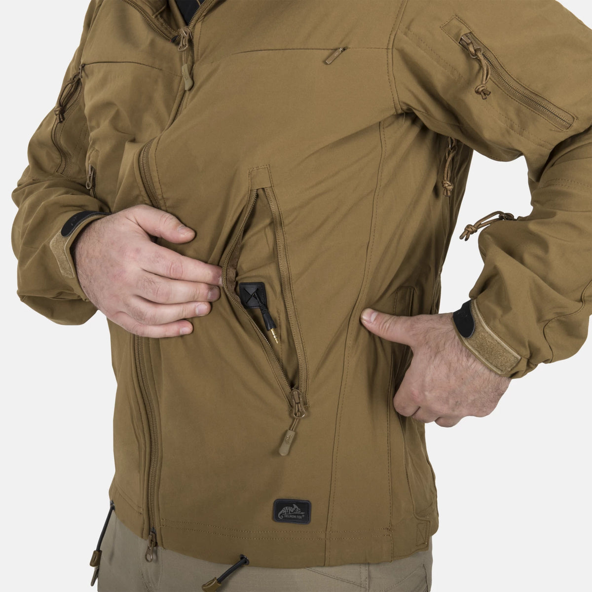 Helikon-Tex COUGAR QSA™ + HID™ Soft Shell bunda, čierna – detail 11