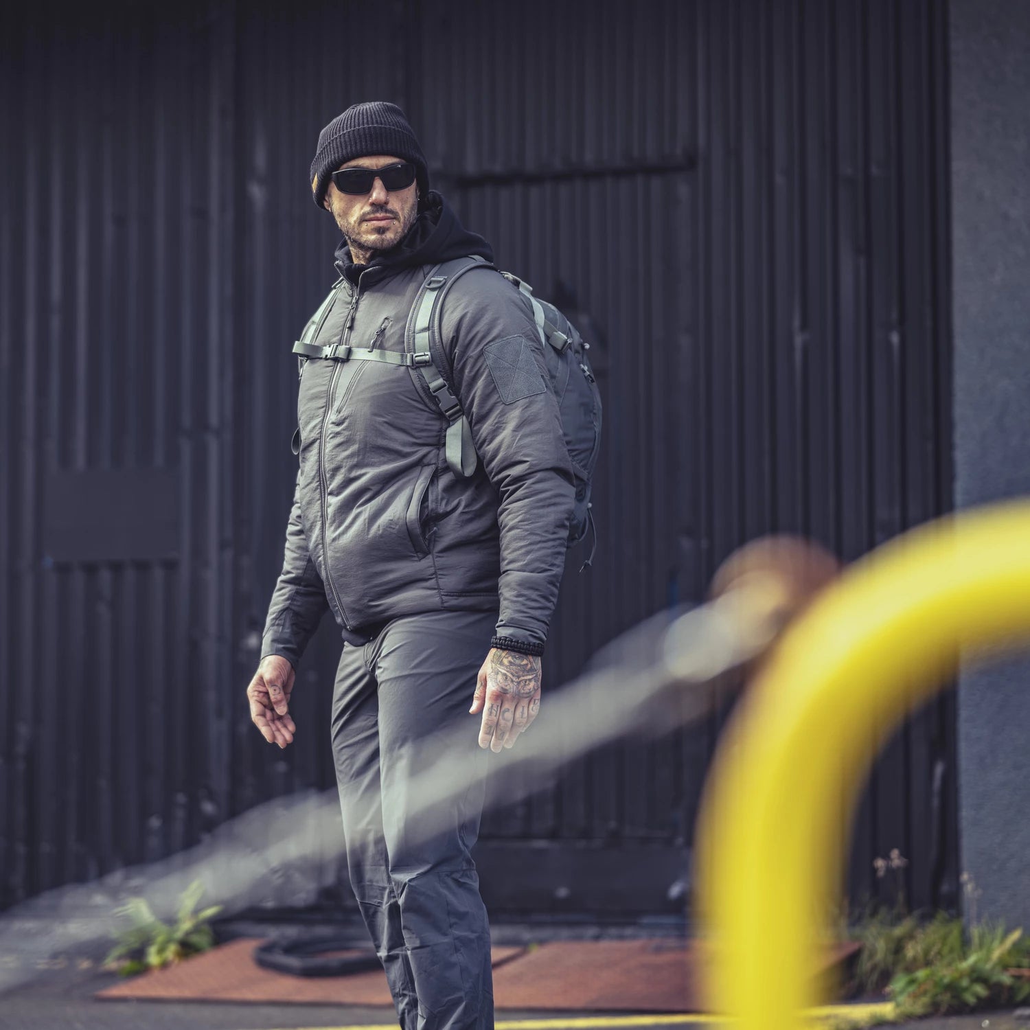 Helikon-Tex COVERT nohavice VersaStretch taktické Versa Stretch Lite, Taiga Green – v použití 1