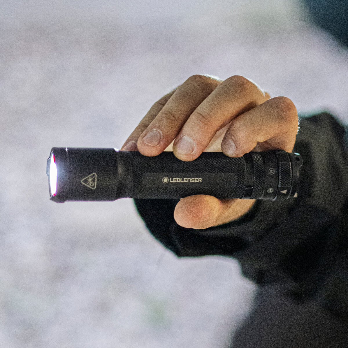 LEDLENSER TAC7R taktické svietidlo