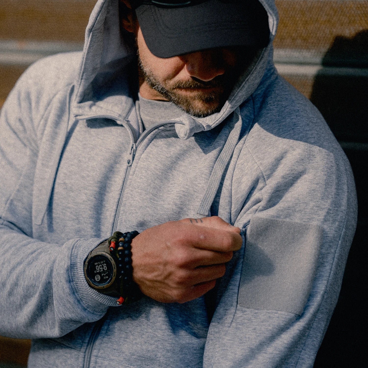 Helikon-Tex Urban Tactical lite mikina, čierna – v použití 2