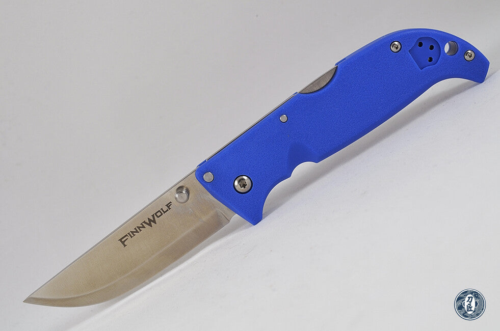 Cold Steel Finn Wolf coltello da chiusura con impugnatura blu (AUS8A)