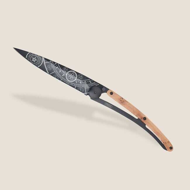 Deejo Fantasy coltello da chiusura in legno di ginepro nero Esoterico