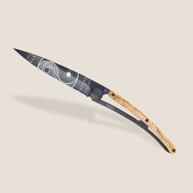 Deejo Tattoo coltello da chiusura Legno d'ulivo nero Yin Yang