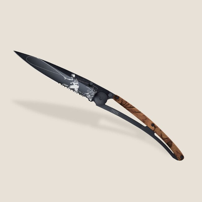 Deejo Tattoo Serration coltello di chiusura , marrone camo