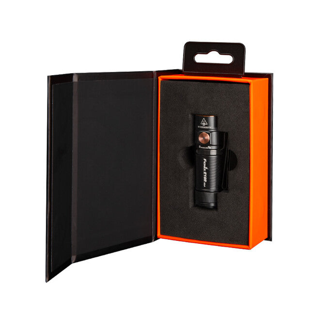 Fenix E18R V2.0 GE torcia ricaricabile, nera