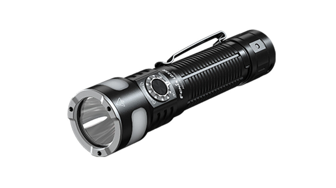 Fenix LD35R torcia led ricaricabile