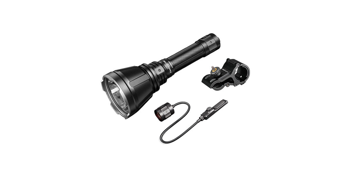 Fenix HT18R torcia da caccia, interruttore a cavo AER-05 e kit di montaggio per pistola ALG-18