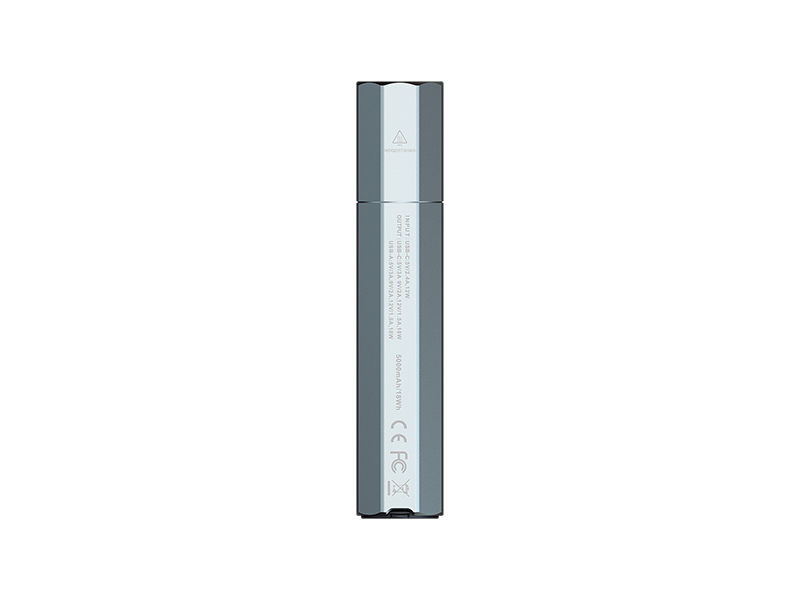 Fenix E-CP powerbank con torcia elettrica, nero