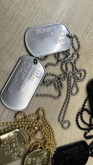 O&T Punzonatura delle piastrine - dog tags