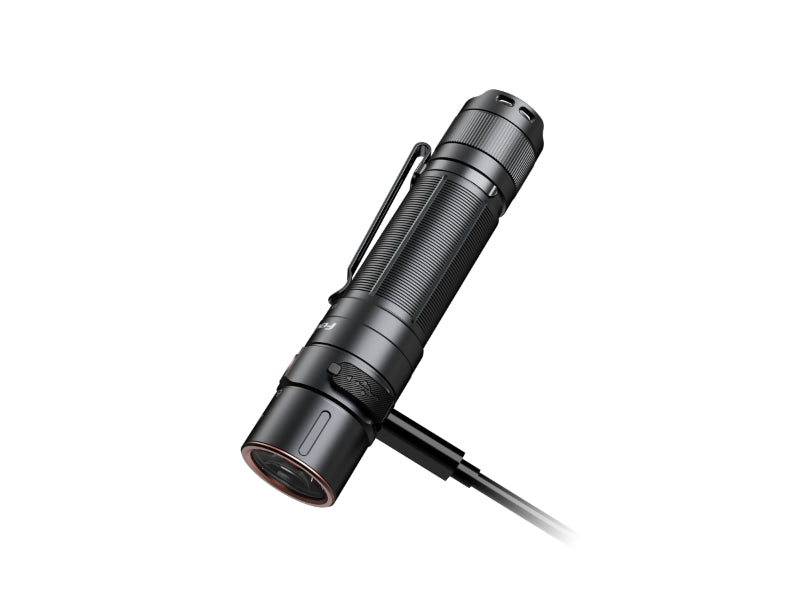 Fenix E35R dobíjateľné vreckové svietidlo a biely difuzér AOD-S V2.0