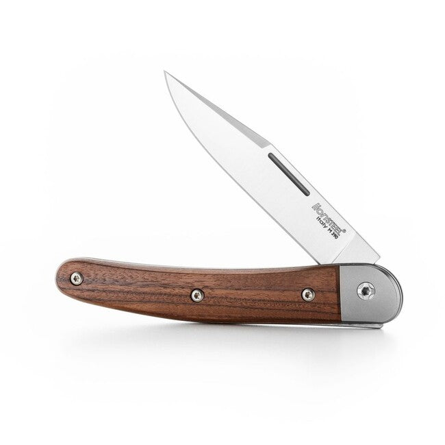 Lionsteel Jack é un nuovo coltello tascabile tradizionale con lama in acciaio M390 JACK JK1 ST