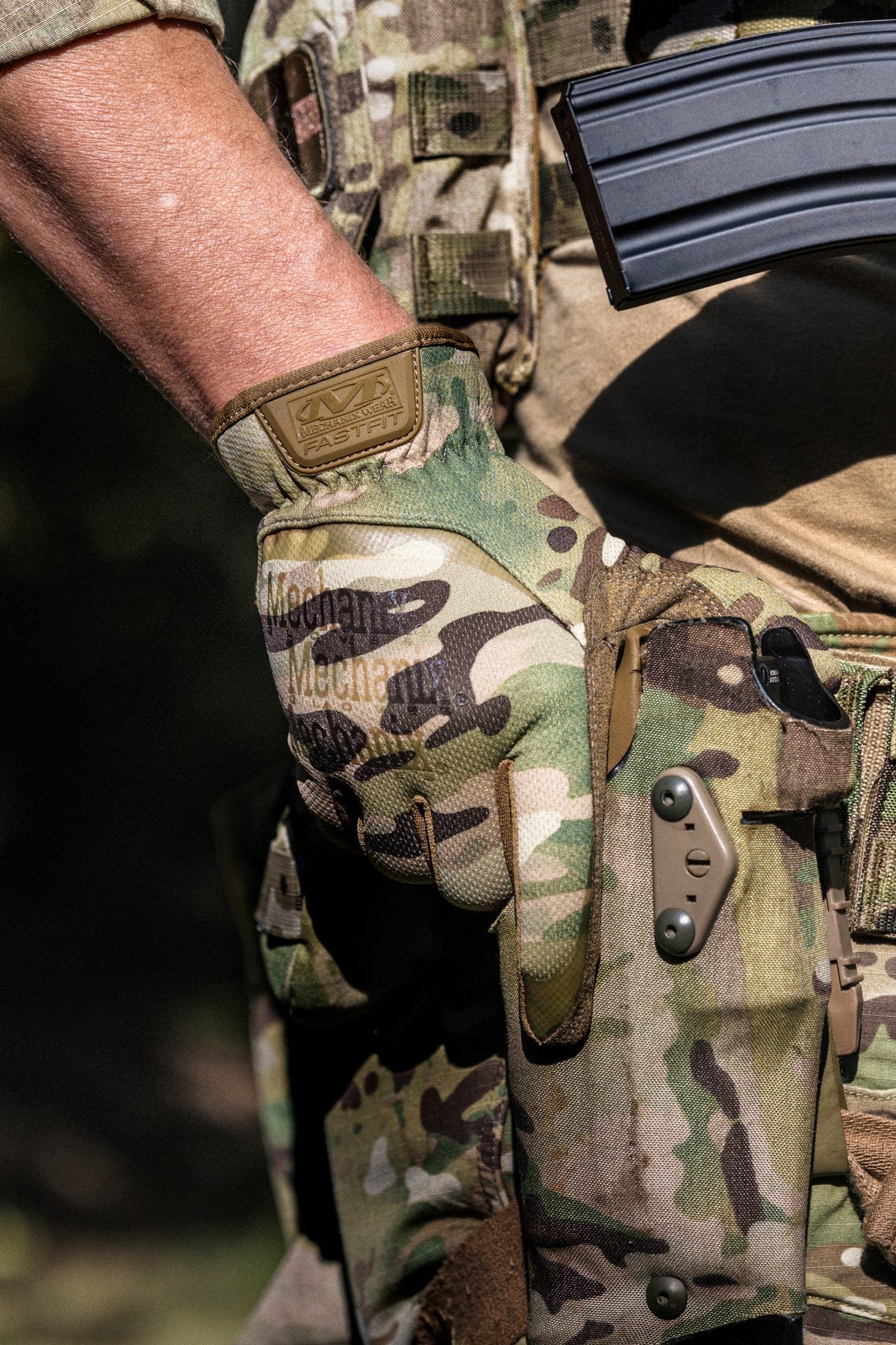 Mechanix FastFit guanti antistatici, multicam