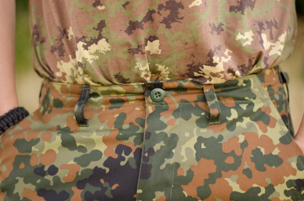 MFH BDU pantaloncini da uomo, flecktarn