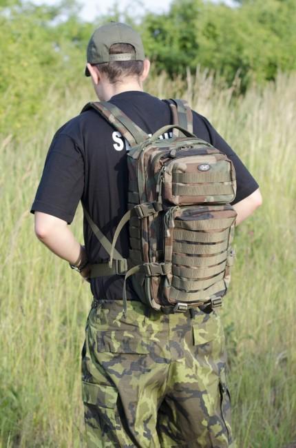 MFH US assault zaino, woodland 30L