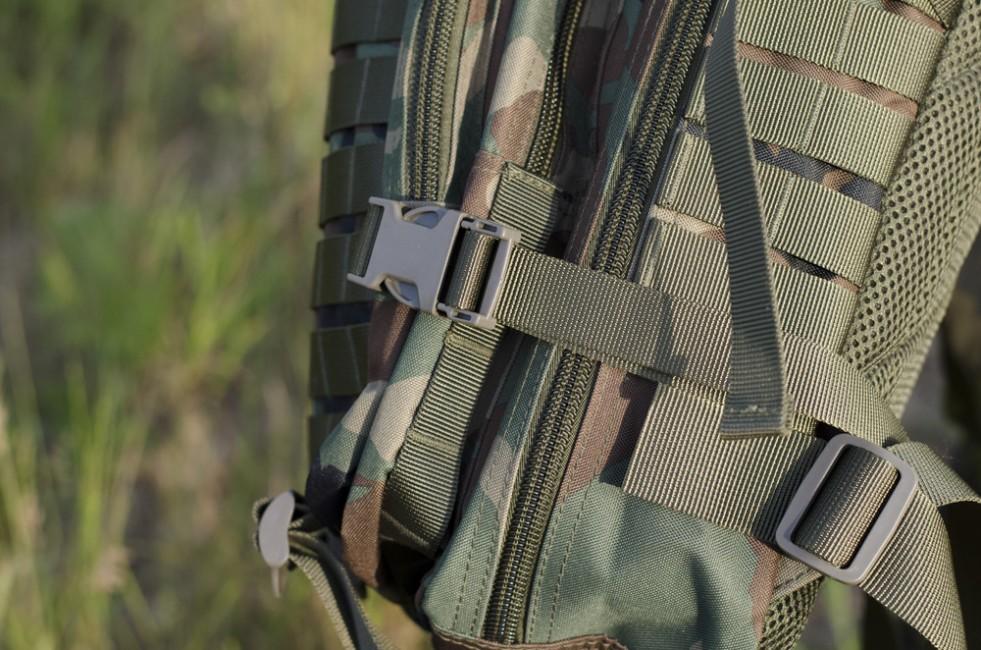 MFH US assault zaino, woodland 30L