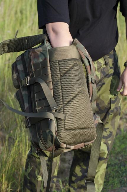 MFH US assault zaino, woodland 30L